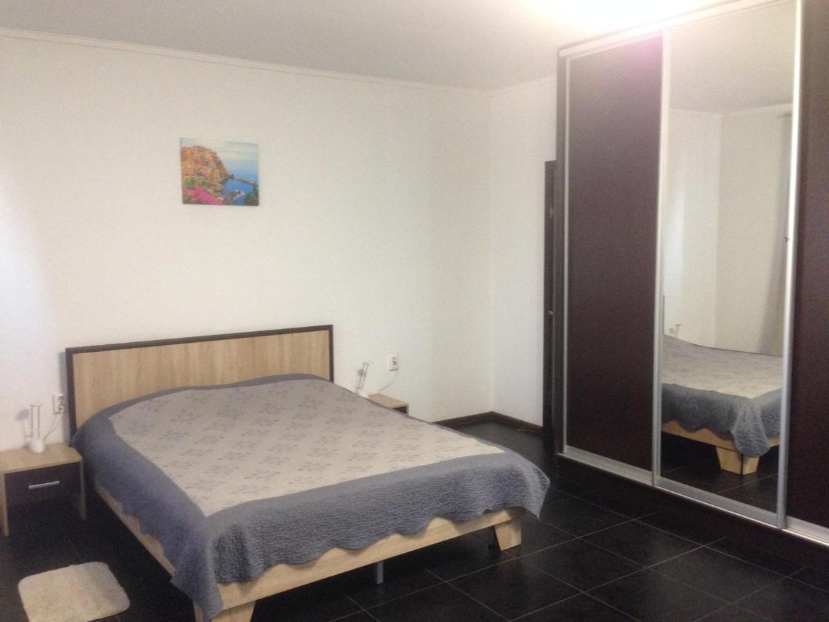 Suite On Railway Station Ivano-Frankivsk Exterior photo
